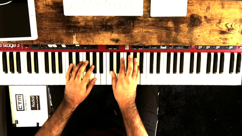 Waves / Guthrie Govan